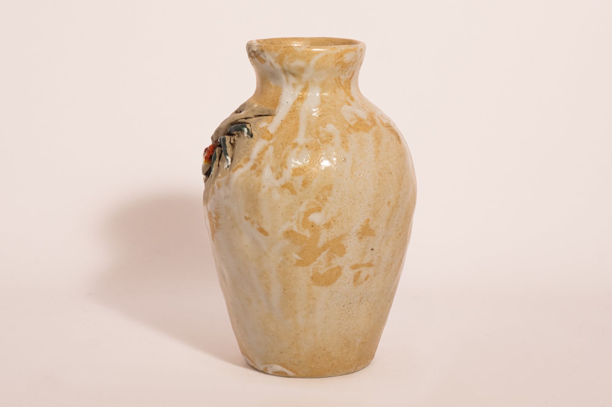 Suigetsu Vase With Crab