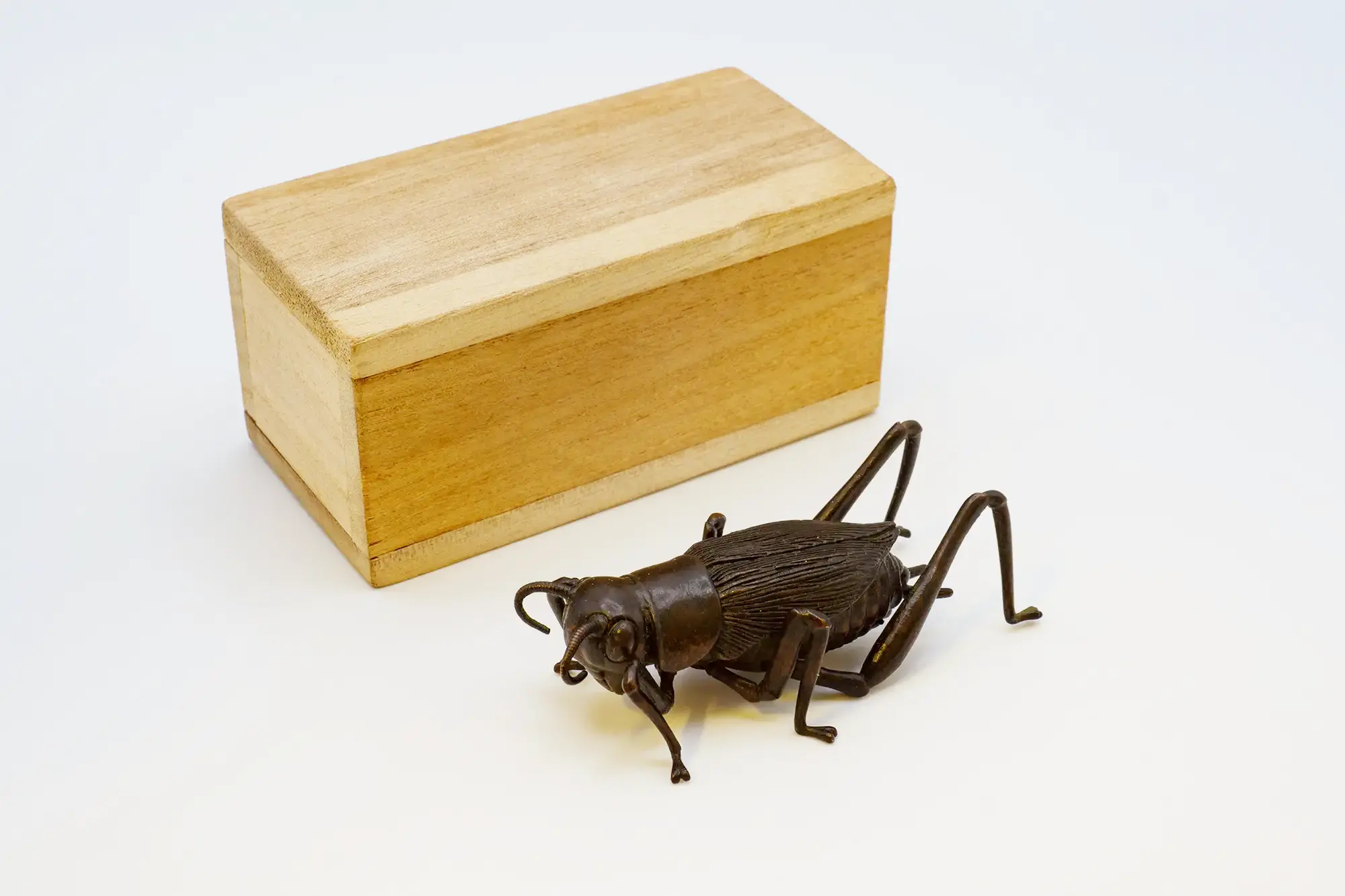 Bonze Articulated Cricket Jizai Okimono